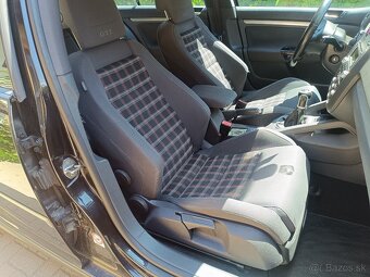 Volkswagen Golf V GTI 2.0 TFSI - 10
