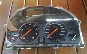 Honda Legend 3.2 V6 - manuální převodovka - díly z vozu - 10