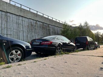 Mercedes E350 CDI coupe - 10