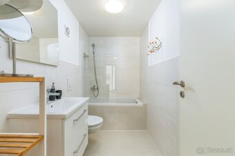 Dvojdom v Šišane na predaj - 10