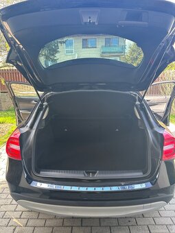 Predám Mercedes Benz GLA - 10