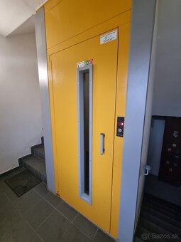 2iz, FURčA, BENADOVA ul. - 10