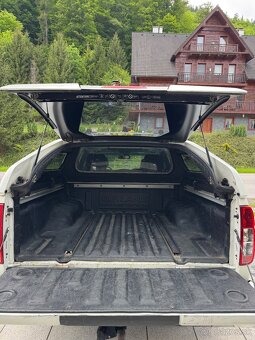 Nissan Navara D40 facelift 2.5 140KW Full vybava nova STK - 10