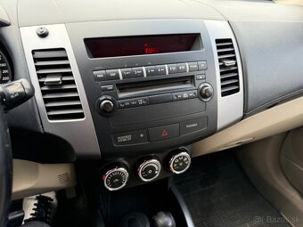 Peugeot 4007 2.2 HDi Executive DCS - 10