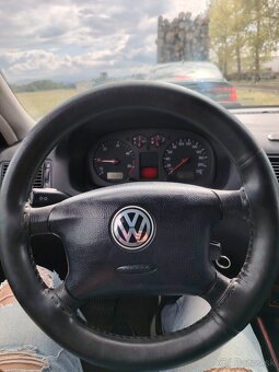 Golf 4 - 10