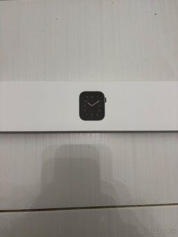 Apple Watch SE 44mm - 10