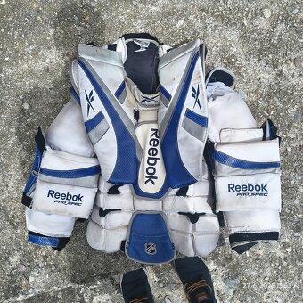 Predám brankársku výstroj - 10