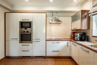 RODINNÝ DOM Veľké Krškany s vlastnou botanickou záhradou - 10