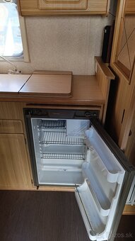 Predám karavan, slovenské ŠPZ - 10