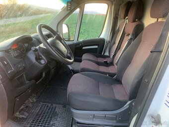 Citroen Jumper 2,2 HDI; 3-miestny - 10