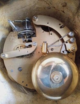 Krbove hodiny a svietniky cislo 4 - 10