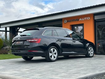 Škoda Superb Combi 2.0 TDi DSG - 10