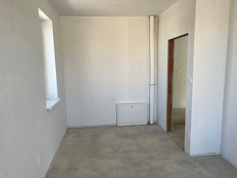 Predaj NOVOSTAVBY 5 izb. rodinných domov v štádiu holodomu - 10