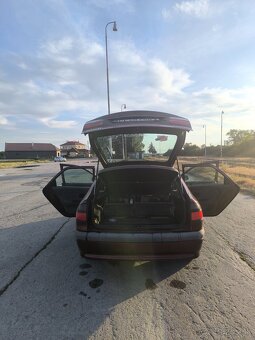 Renault Laguna 1.8 - 10