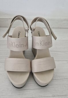 Sandále Calvin Klein, v. 36 - 10