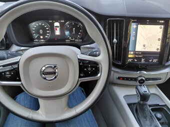 Volvo XC60 D5 AWD Summum 2017 - 10