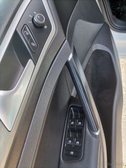 Volkswagen Golf VII Combi TDI - 10