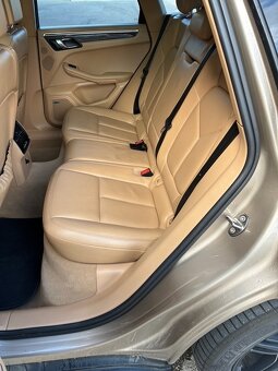 Porsche Macan 3.0 diesel v záruke Porsche Approved - 10