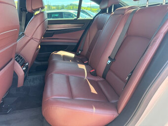 BMW Rad 7 750i xDRIVE AKONTACIA OD 0% - 10