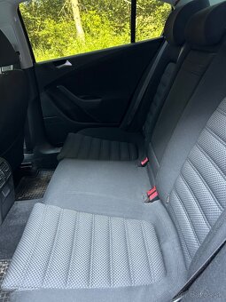VW Passat B6 - 10