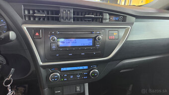Predám TOYOTA AURIS - 10