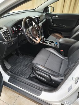 4x4 benzín automat Kia Sportage Platinum model 2020 - 10