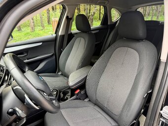 BMW 218D ACTIVETOURER BOHATÁ VÝBAVA 2021 - 10