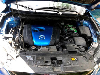 MAZDA CX-5 2.0 SKYACTIV-G 4X4 REVOLUTION - 10