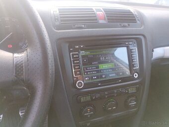 Škoda Octavia Combi 2.0 FSI 4x4 - 10