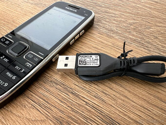 Nokia E52 - 10