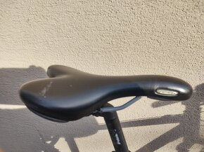 {10} Horský bicykel Genesis Beta ASX - 10