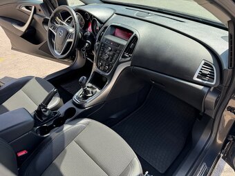 Opel Astra 1.4 Turbo 140k Cosmo - 10