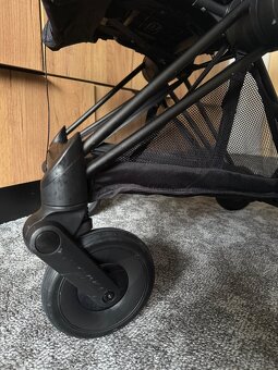 Cybex Coya Matt black/white - 10