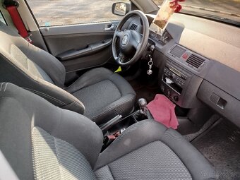 Škoda Fabia 1.4 16V 55kw - 10