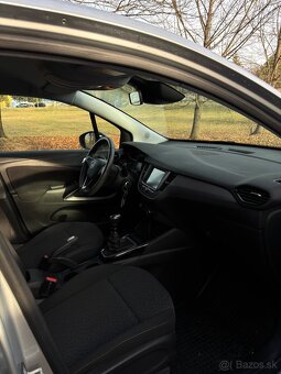 Opel Crossland - 10