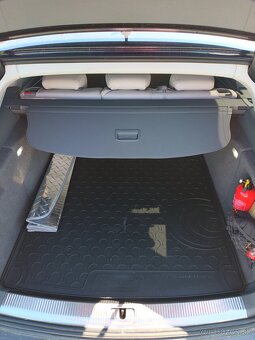 Audi a4 2.0tdi avant b8 2012 - 10