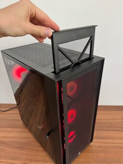 ☑️ Ryzen 5 7500 / RX 6800XT 16GB / 32GB RAM / 24M Zár - 10