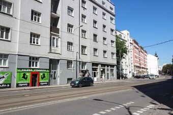 Prenájom izby v centre mesta Špitálska ul. Bratislava - 10