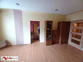 Predaj 3 izb.bytu v centre mesta Sereď. - 10