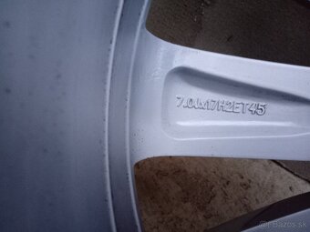 17"5x112 ET 45....215/55 R17 Seat Ateca zimná sada - 10
