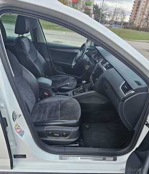 Skoda Octavia Combi Scout 2.0 TDi DSG 4x4 135 kW, r.2019 - 10