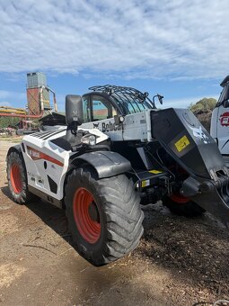 Teleskopický nakladač Bobcat 3780HF - 10