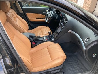 Alfa romeo 159 - 10