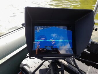 Slnečná clona pre sonáry GARMIN - 10