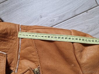 Dámská kožená bunda s beránkem velikost 40 (M) - 10