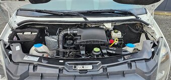 Volkswagen Crafter 2.0 TDI Valnik 7-Miest Maxi 3.5t kúp.v SR - 10