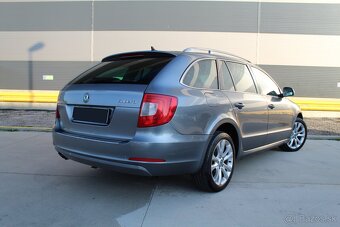 Skoda Superb 2.0 TDI combi - 10