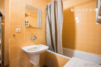 IBA U NÁS  Na predaj priestranný 3i byt, 70m2, Trenčín, Hol - 10