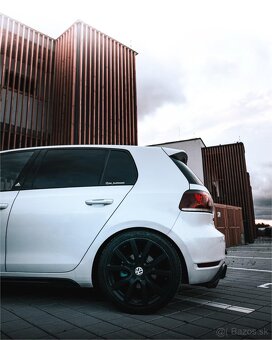 Volkswagen Golf 6 GTi Limited Edition Addidas - 10