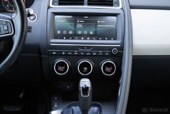 Jaguar E-Pace - 10